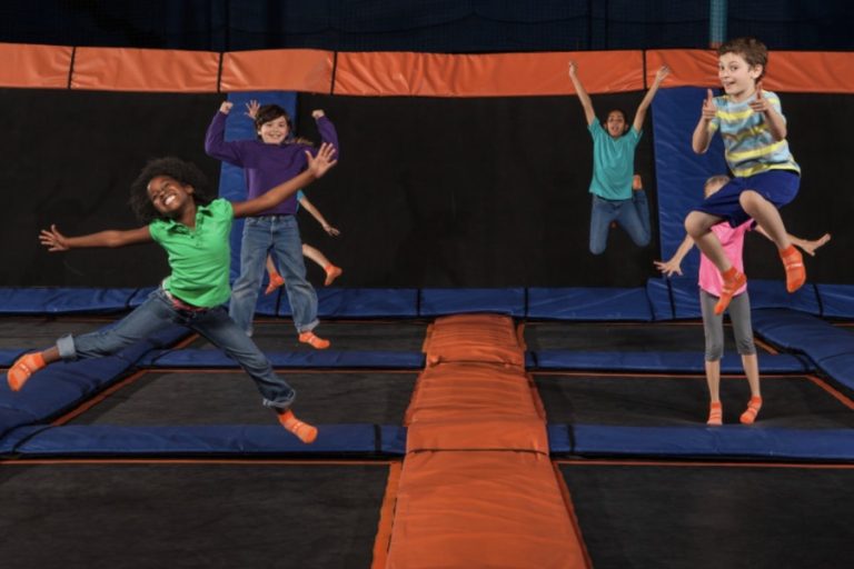 The Role of Indoor Trampoline Parks in Combating Childhood Obesity in Dubai